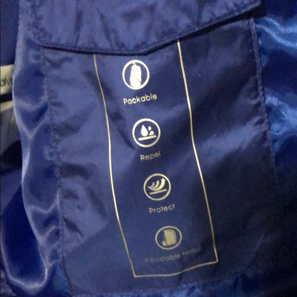 Calvin Klein Windbreaker - Picture 8 of 8